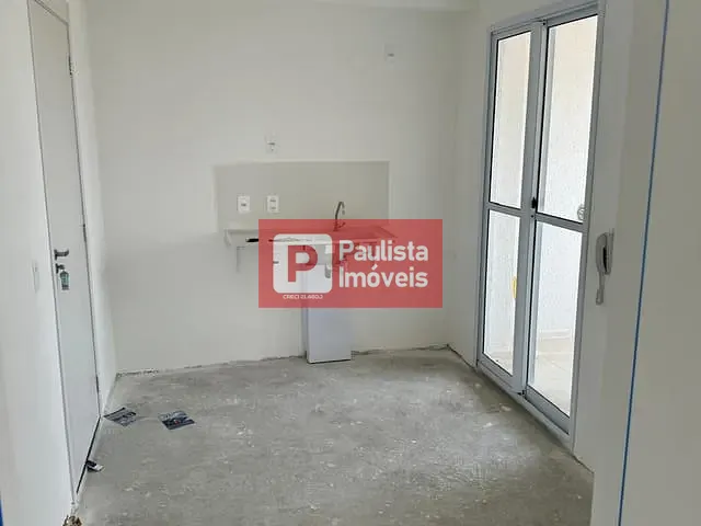 Apartamento 2 quartos e 1 banheiro, à venda, no bairro Jardim Aeroporto em São Paulo