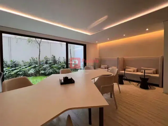 Studio 1 quarto e 1 banheiro, para alugar, no bairro Moema em São Paulo