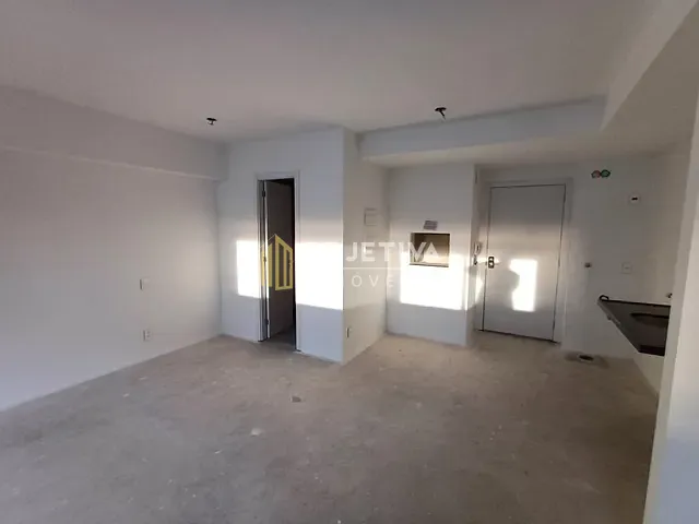 Studio 1 quarto e 1 banheiro, à venda, no bairro Petrópolis em Porto Alegre