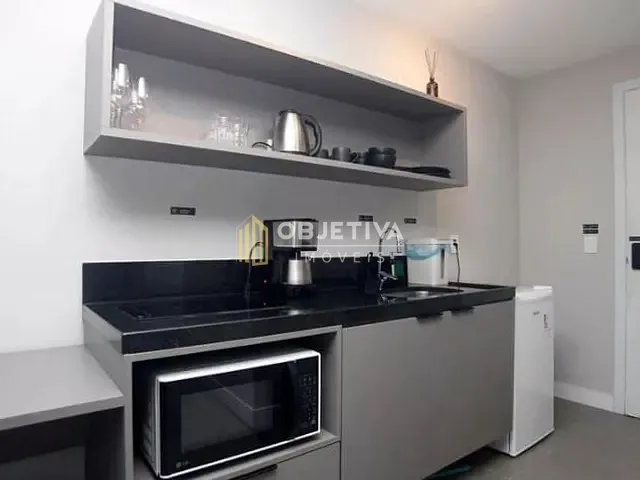 Apartamento 1 quarto e 1 banheiro, para alugar, no bairro Auxiliadora em Porto Alegre