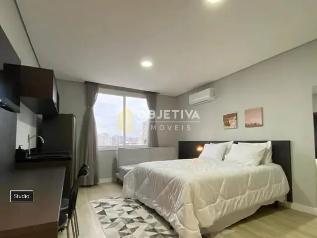 Studio 1 quarto e 1 banheiro, para alugar, no bairro Centro Histórico em Porto Alegre