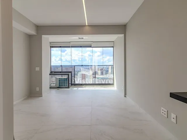 Studio com 28m² 1 quarto e 1 banheiro, à venda, no bairro Vila Pompéia em São Paulo