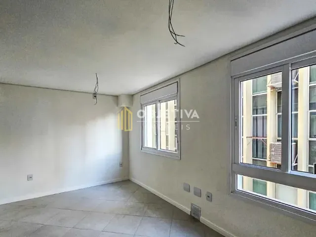 Studio 1 quarto e 1 banheiro, para alugar, no bairro Centro Histórico em Porto Alegre