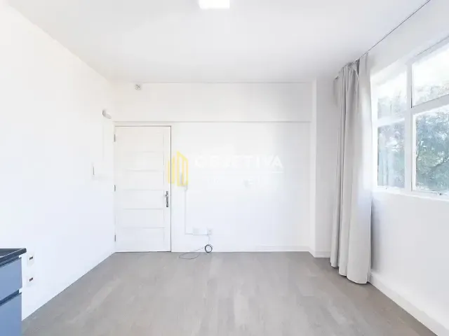 Studio 1 quarto e 1 banheiro, para alugar, no bairro Petrópolis em Porto Alegre