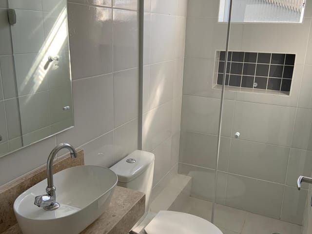 Studio 1 quarto e 1 banheiro, para alugar, no bairro Vila Monumento em São Paulo