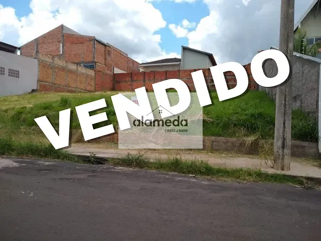 Terreno com 260m², à venda, no bairro Pompéia 2 em Jacarezinho