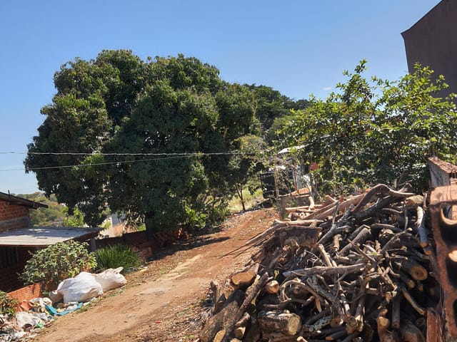 Terreno à venda, no bairro Centro em Ibiporã