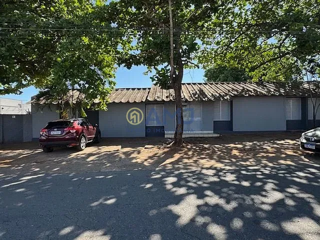 Galpão / Barracão com 4200m², para alugar, no bairro Jardim Atlântico em Goiânia