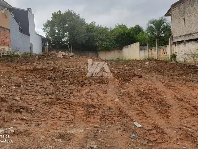 Terreno à venda, no bairro Jardim Carvalho em Ponta Grossa