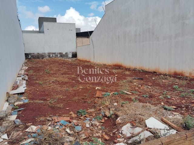 Foto do Terreno - Terreno plano de 200 m² no ponto mais alto do bairro, com fácil acesso e excelente potencial para construção | Benites & Gonzaga Imóveis