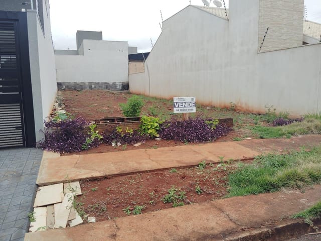 Foto do Terreno - Terreno plano de 200 m² no ponto mais alto do bairro, com fácil acesso e excelente potencial para construção | Benites & Gonzaga Imóveis