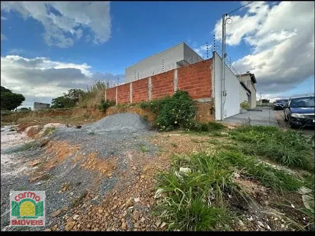 Terreno com 398m², à venda, no bairro Polocentro l em Anápolis