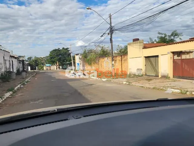 Terreno com 877m², à venda, no bairro Vila Monticelli em Goiânia