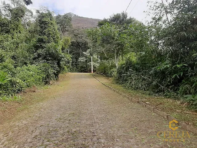 Terreno com 988m², à venda, no bairro Ponte da Saudade em Nova Friburgo