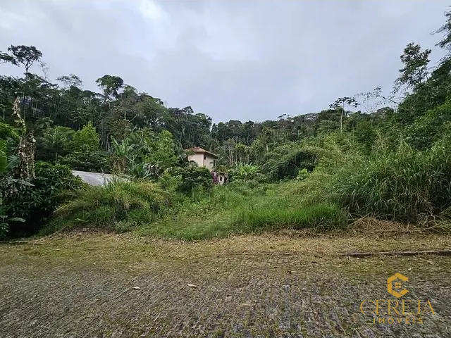 Terreno com 988m², à venda, no bairro Ponte da Saudade em Nova Friburgo