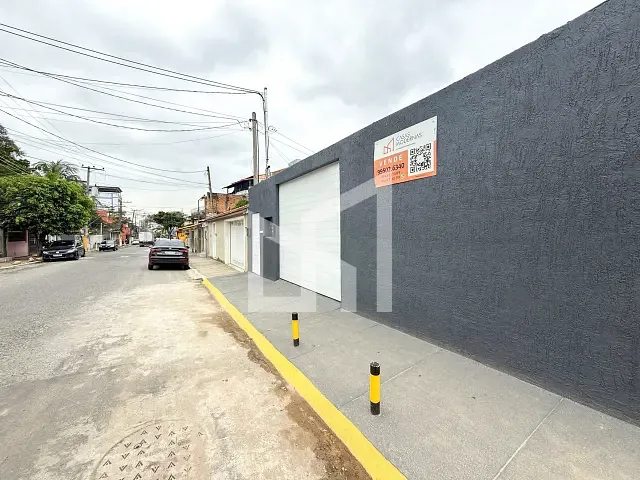 Terreno com 259m², à venda, no bairro Caonze em Nova Iguaçu
