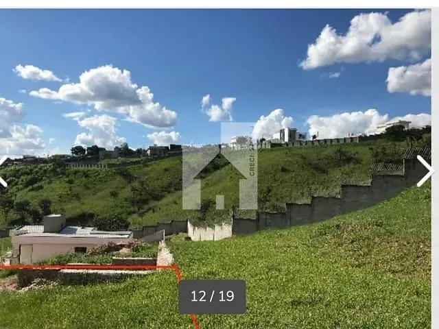Terreno com 450m², à venda, no bairro Loteamento Vale Azul I em Jundiaí