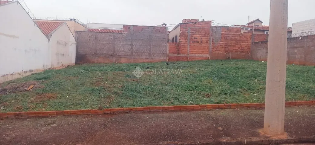 Terreno, 200 m² - Foto 1