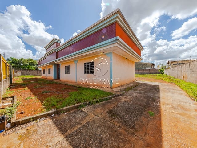 Terreno com 2240m², à venda, no bairro Zona Industrial (Guará) em Brasília