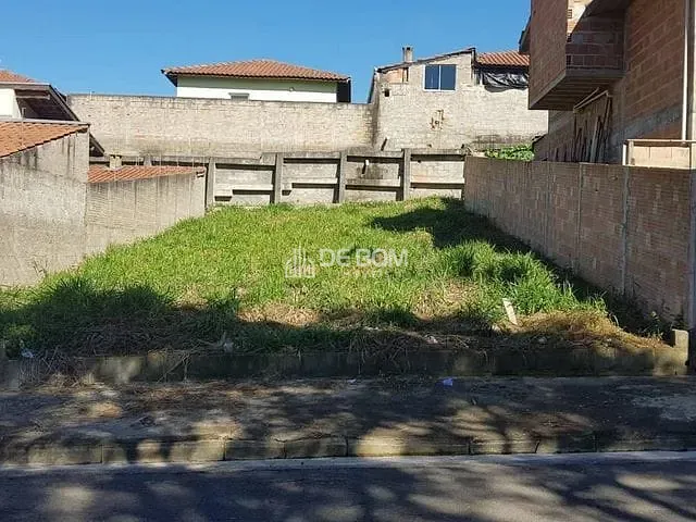 Terreno com 180m², à venda, no bairro Jardim São Bento em Poços de Caldas