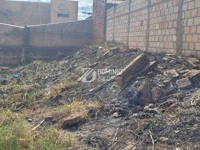 Terreno com 200m², à venda, no bairro Alfredo Freire III em Uberaba
