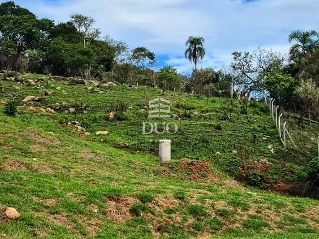 Terreno com 134m², à venda, no bairro Chácara Roselândia em Cotia