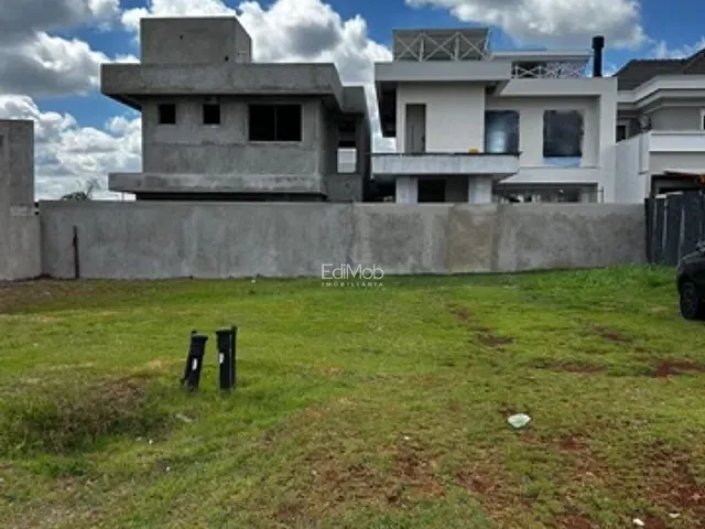 Terreno com 200m², à venda, no bairro Cancelli em Cascavel