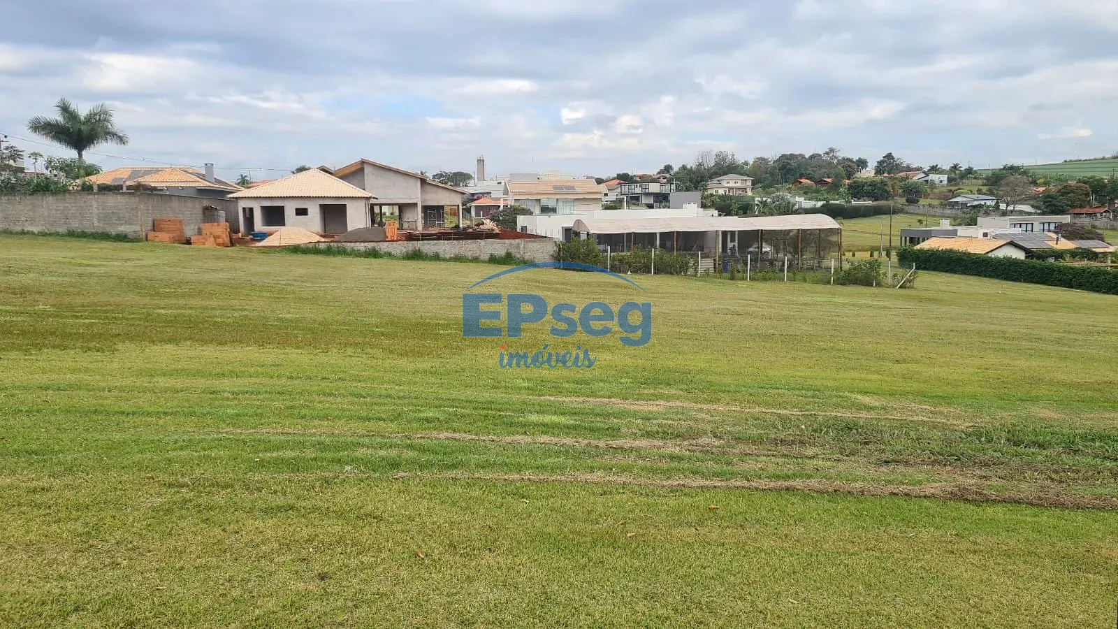 Terreno, 1300 m² - Foto 2