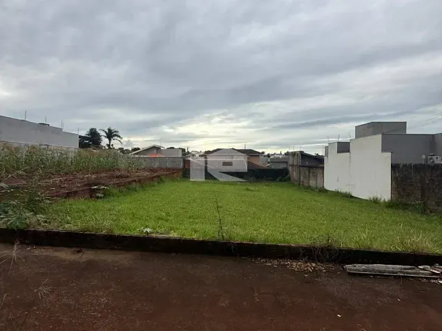 Terreno com 450m², à venda, no bairro JardimVale Verde em Rolândia