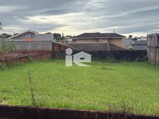 Terreno com 450m², à venda, no bairro JardimVale Verde em Rolândia