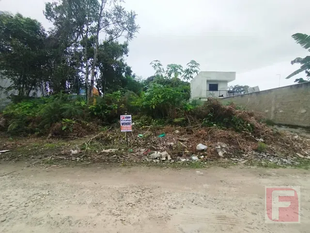 Terreno com 360m², à venda, no bairro São José em Itapoá