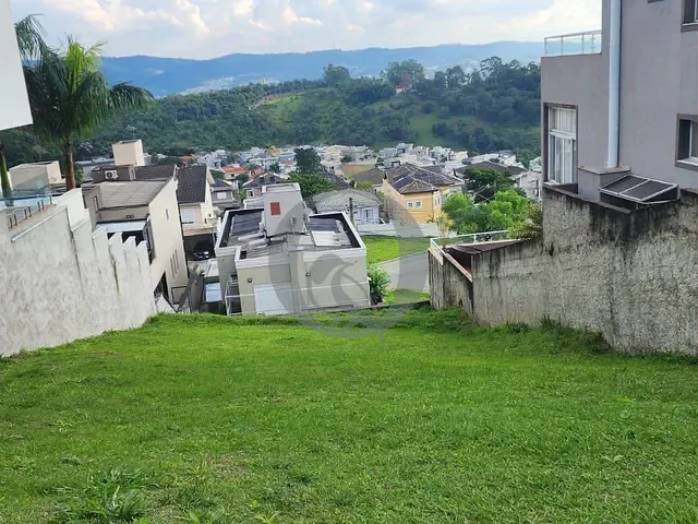 Terreno com 360m², à venda, no bairro Parque Sinai em Santana de Parnaíba