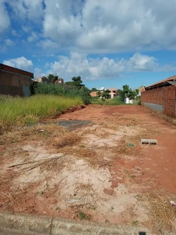 Terreno, 200 m² - Foto 1