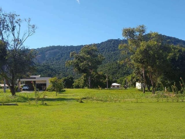Terreno com 360m², à venda, no bairro Inoã (Inoã) em Maricá