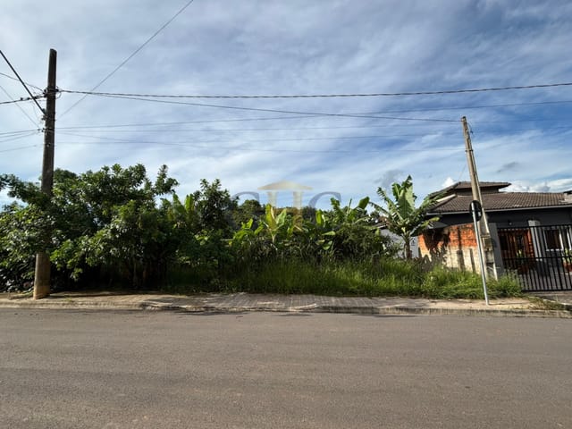 Terreno com 1000m² 2 quartos e 1 banheiro, à venda, no bairro RECANTO SÃO MANOEL II em Salto de Pirapora