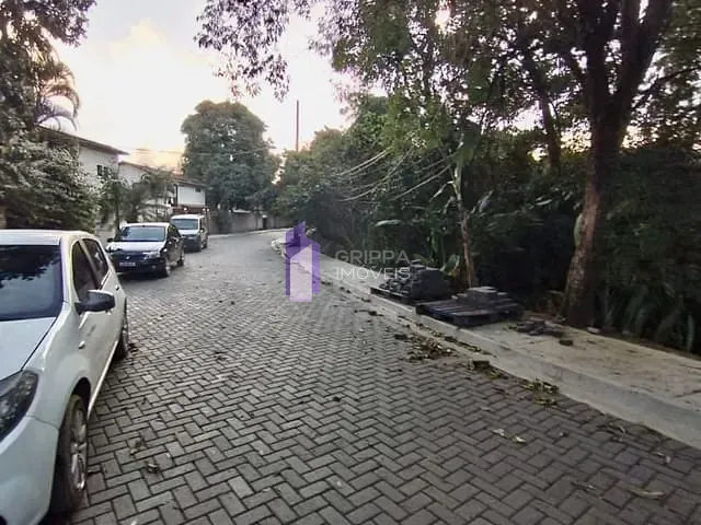 Terreno com 470m², à venda, no bairro Engenho do Mato em Niterói