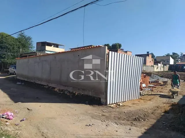 Terreno com 2112m², à venda, no bairro Campo Grande em Rio de Janeiro