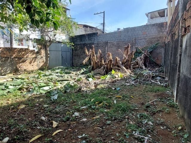 Terreno à venda, no bairro Federação em Salvador