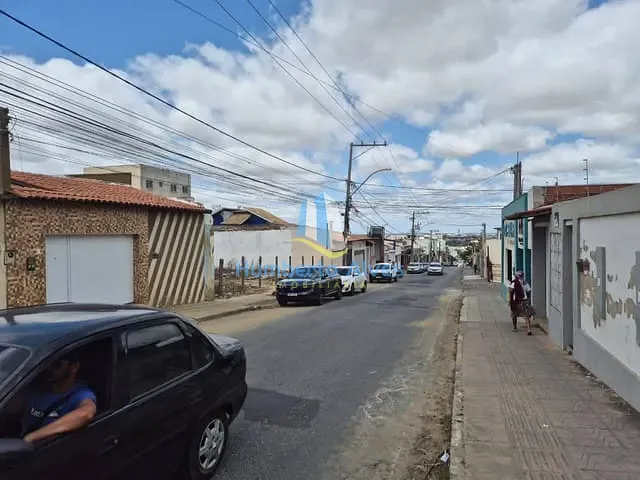 Terreno com 1040m², à venda, no bairro Centro em Vitória da Conquista