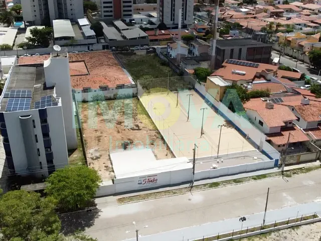 Terreno com 3000m², à venda, no bairro Capim Macio em Natal
