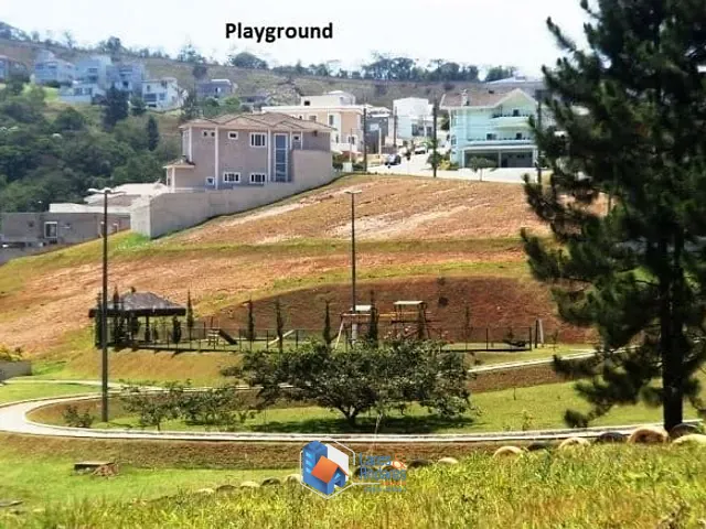 Terreno com 360m², à venda, no bairro Valville I em Santana de Parnaíba