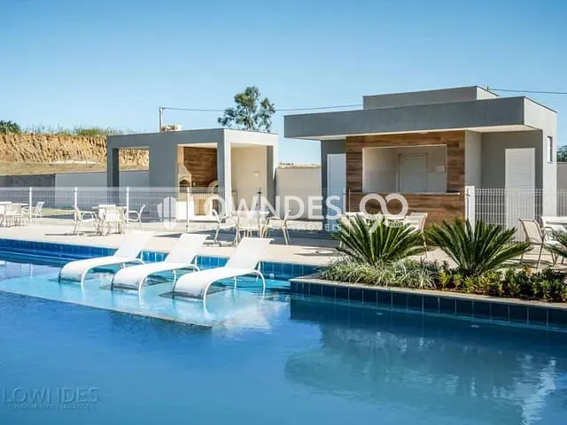 Terreno com 152m², à venda, no bairro Peróbas (Pachecos) em Itaboraí