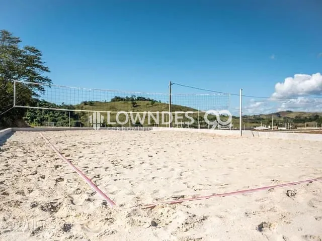 Terreno com 152m², à venda, no bairro Peróbas (Pachecos) em Itaboraí