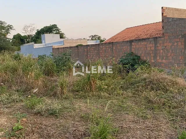 Terreno com 283m², à venda, no bairro Vila Lambari em Mococa