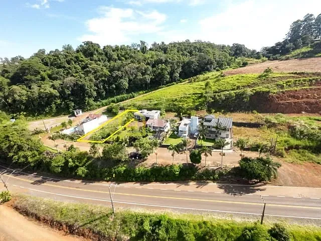 Terreno com 675m², à venda, no bairro São Roque em Itá