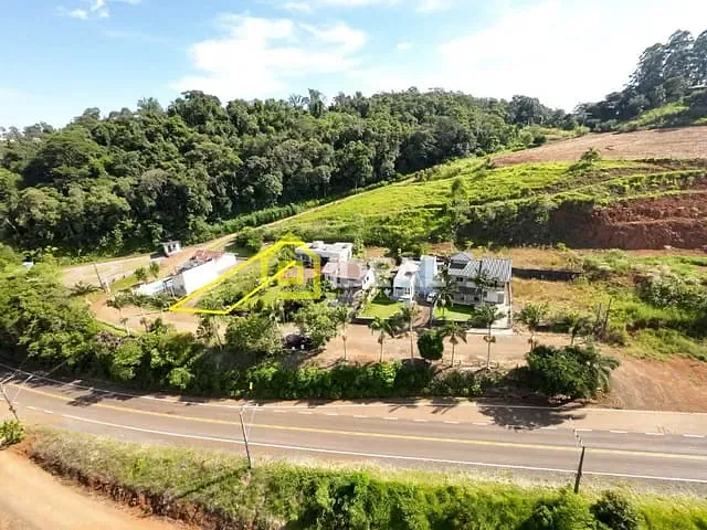 Terreno com 675m², à venda, no bairro São Roque em Itá