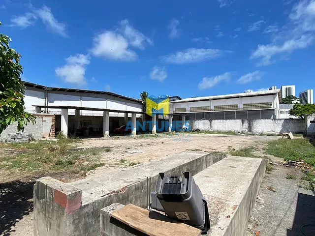 Terreno com 1100m², para alugar, no bairro Imbiribeira em Recife