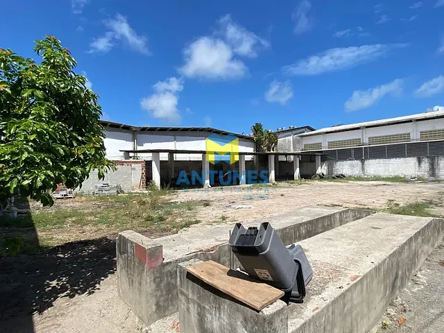 Terreno com 1100m², para alugar, no bairro Imbiribeira em Recife