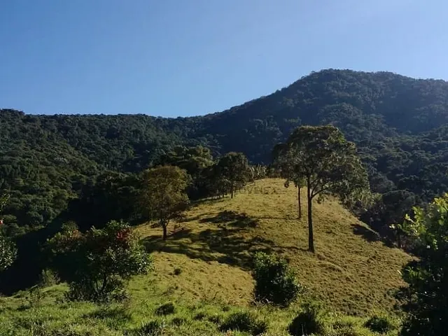 Terreno com 352500m², à venda, no bairro Luminosa em Brazópolis