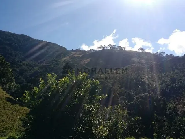 Terreno com 352500m², à venda, no bairro Luminosa em Brazópolis